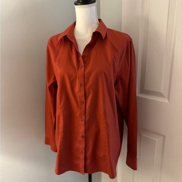 Chico's Tops - CHICO’s 3 no iron CHIC BLOUSE TOP Burnt Orange US16